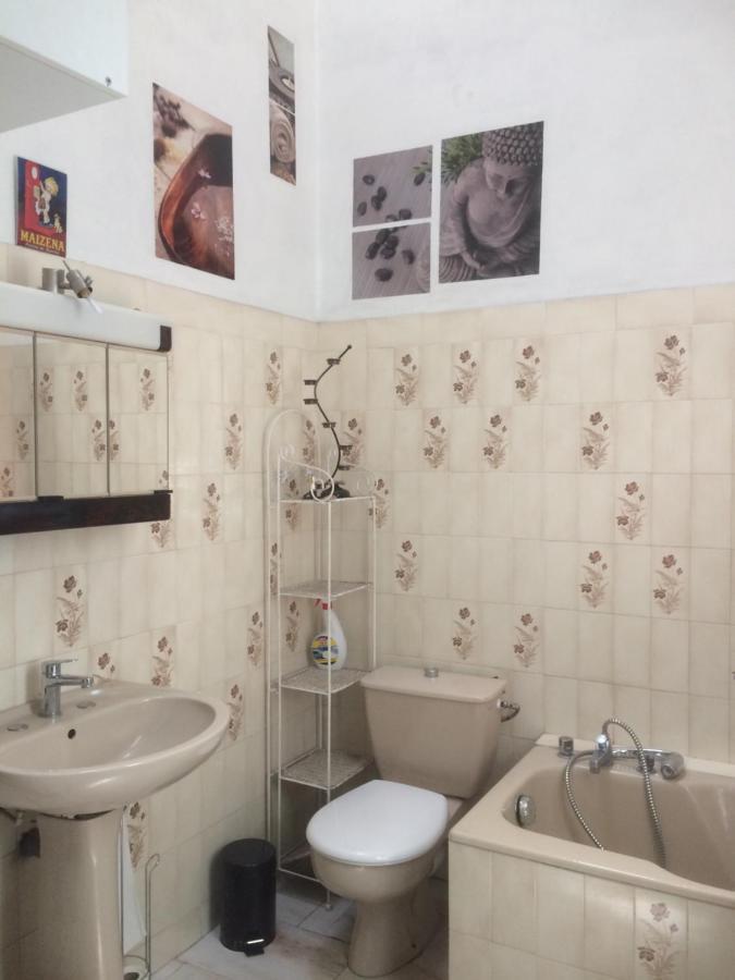 Appartement Sur Sommieres Jusqu'A 6 Personnes מראה חיצוני תמונה