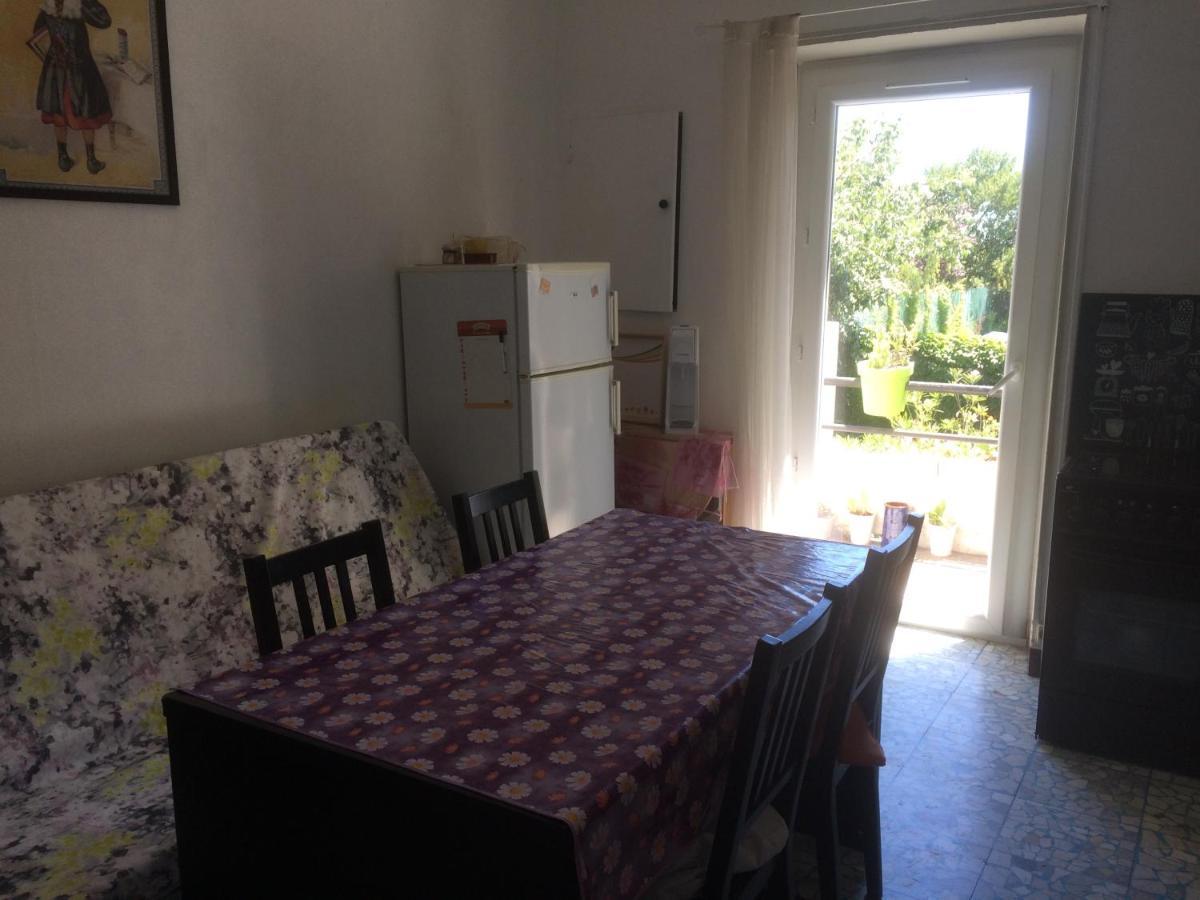 Appartement Sur Sommieres Jusqu'A 6 Personnes מראה חיצוני תמונה